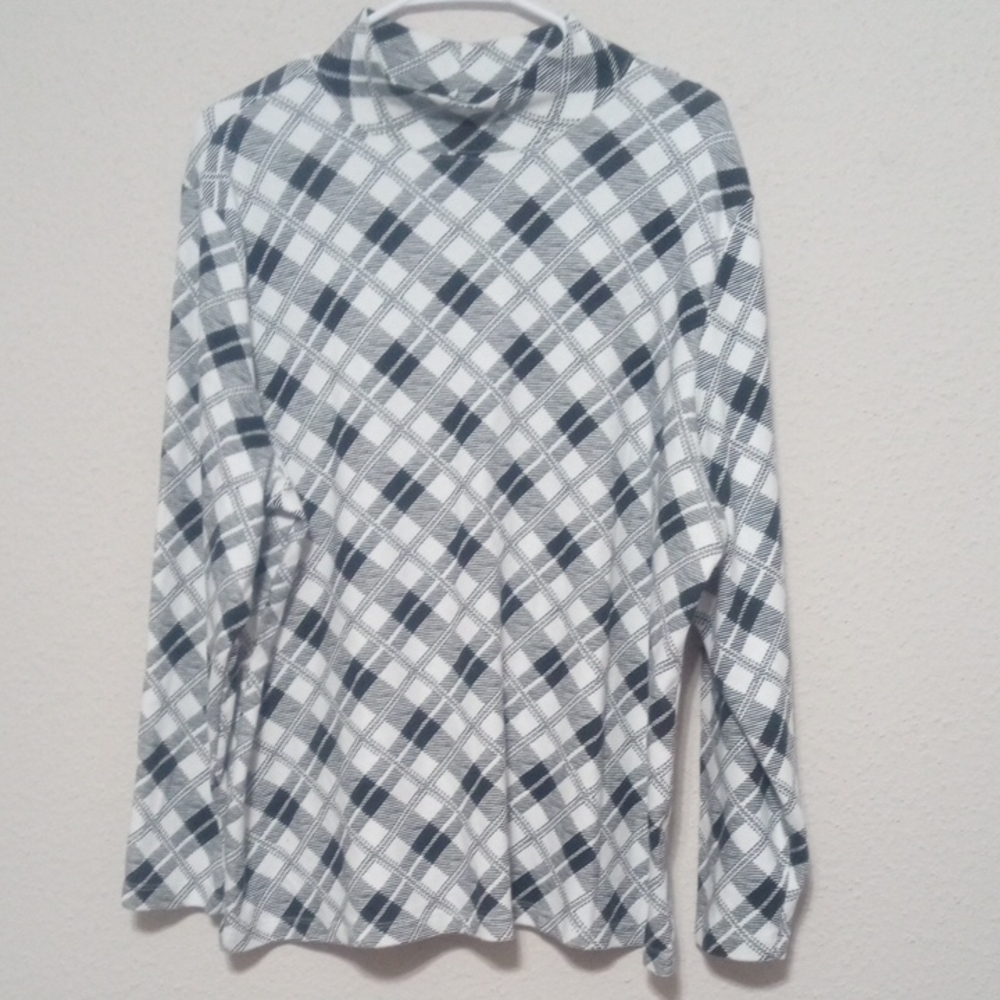 Karen Scott Black and White Plaid Long Sleeve Top